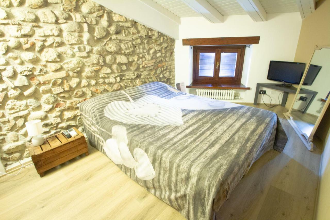 Bed and Breakfast Prigioni House Peschiera del Garda Exteriér fotografie